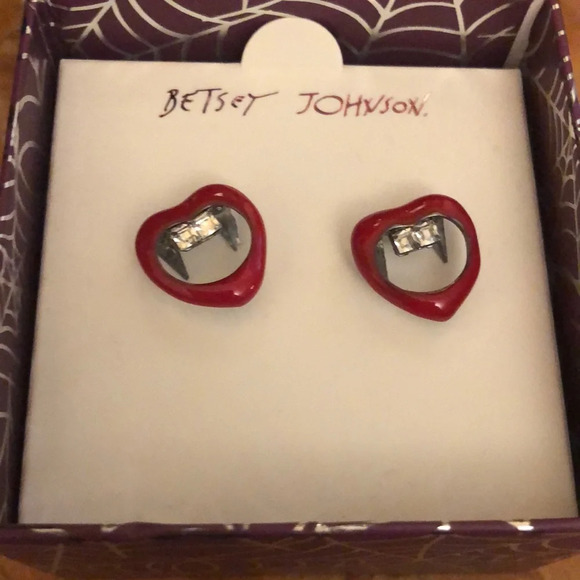 Betsey Johnson Glampire Vampire fang Earrings - Picture 2 of 3